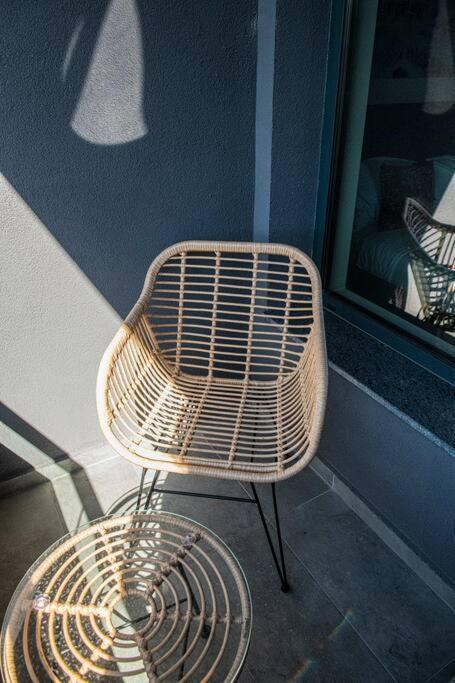 Tokiyo: A Lovely City Center 2 Bedrooms Apartment With Private Parking โซเฟีย ภายนอก รูปภาพ